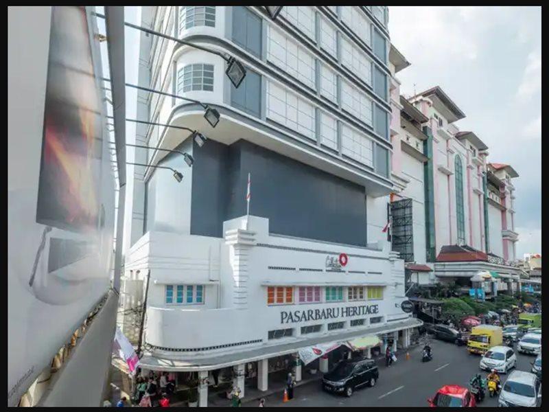 Super Oyo Collection O Hotel Pasar Baru Heritage Bandung Ngoại thất bức ảnh